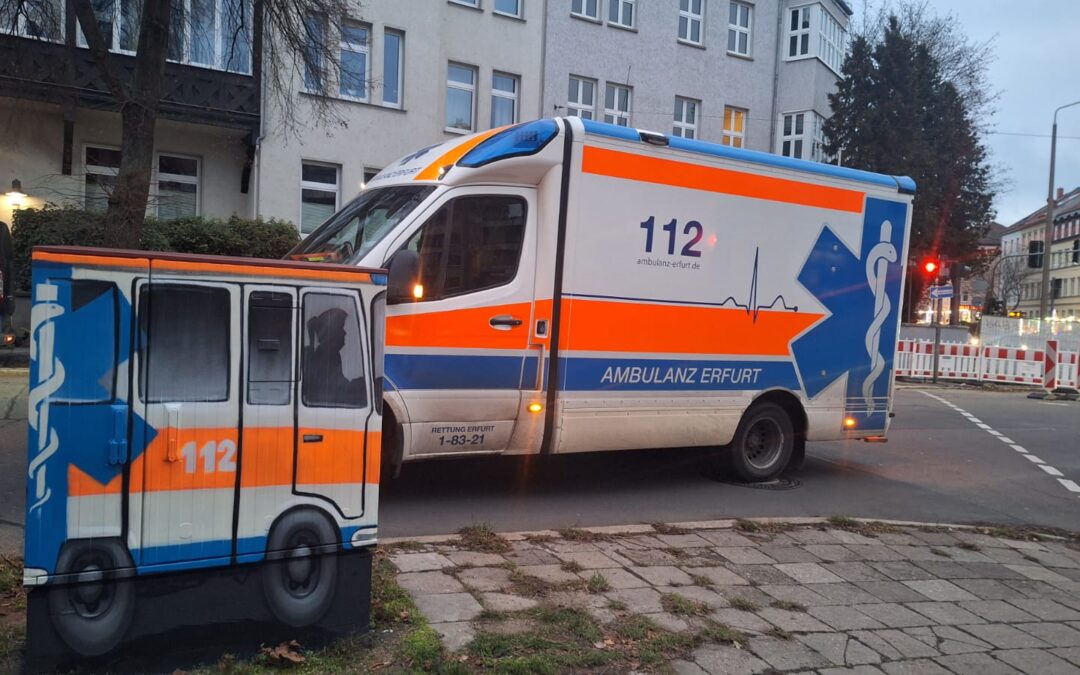 Rettungswagen der Ambulanz Erfurt jetzt auch als Kunstwerk 